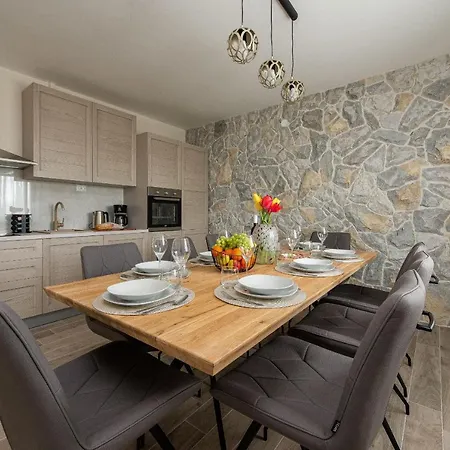 Petar Zadarvillas 빌라 Donji Kasic