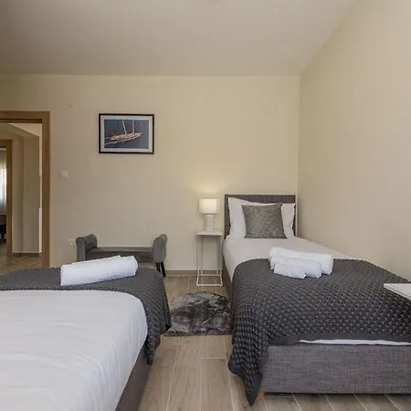 Vila Petar Zadarvillas *