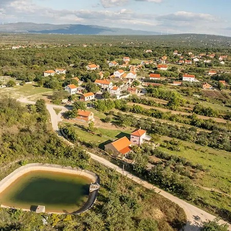 빌라 Petar Zadarvillas