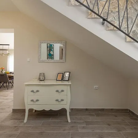 Petar Zadarvillas * Donji Kasic