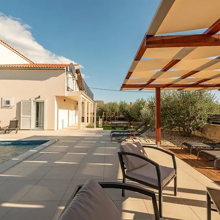 Villa Petar Zadarvillas *