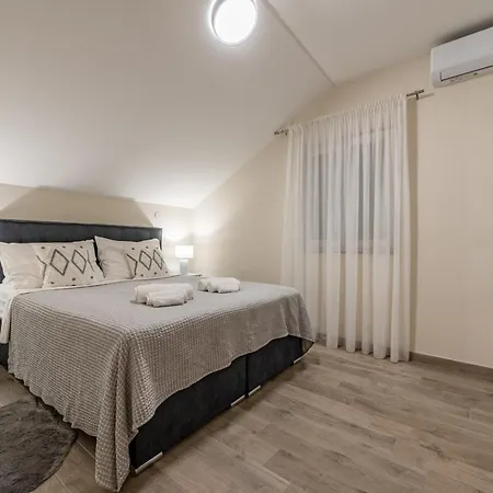 Petar Zadarvillas Villa Donji Kasic